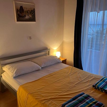 Apartmani Lisak Ugrina Baric Draga Exterior photo